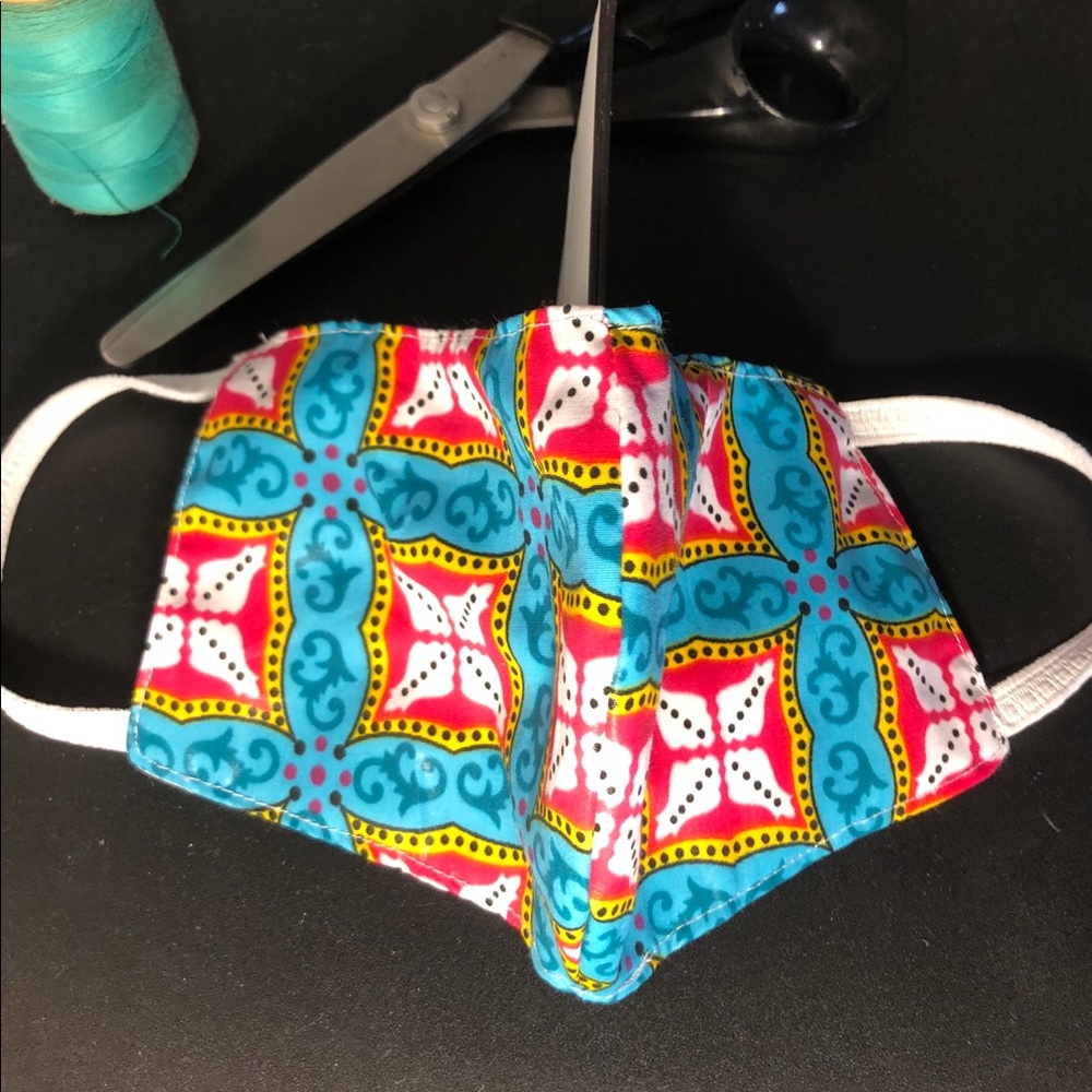 Mask - Picture 2 of 2